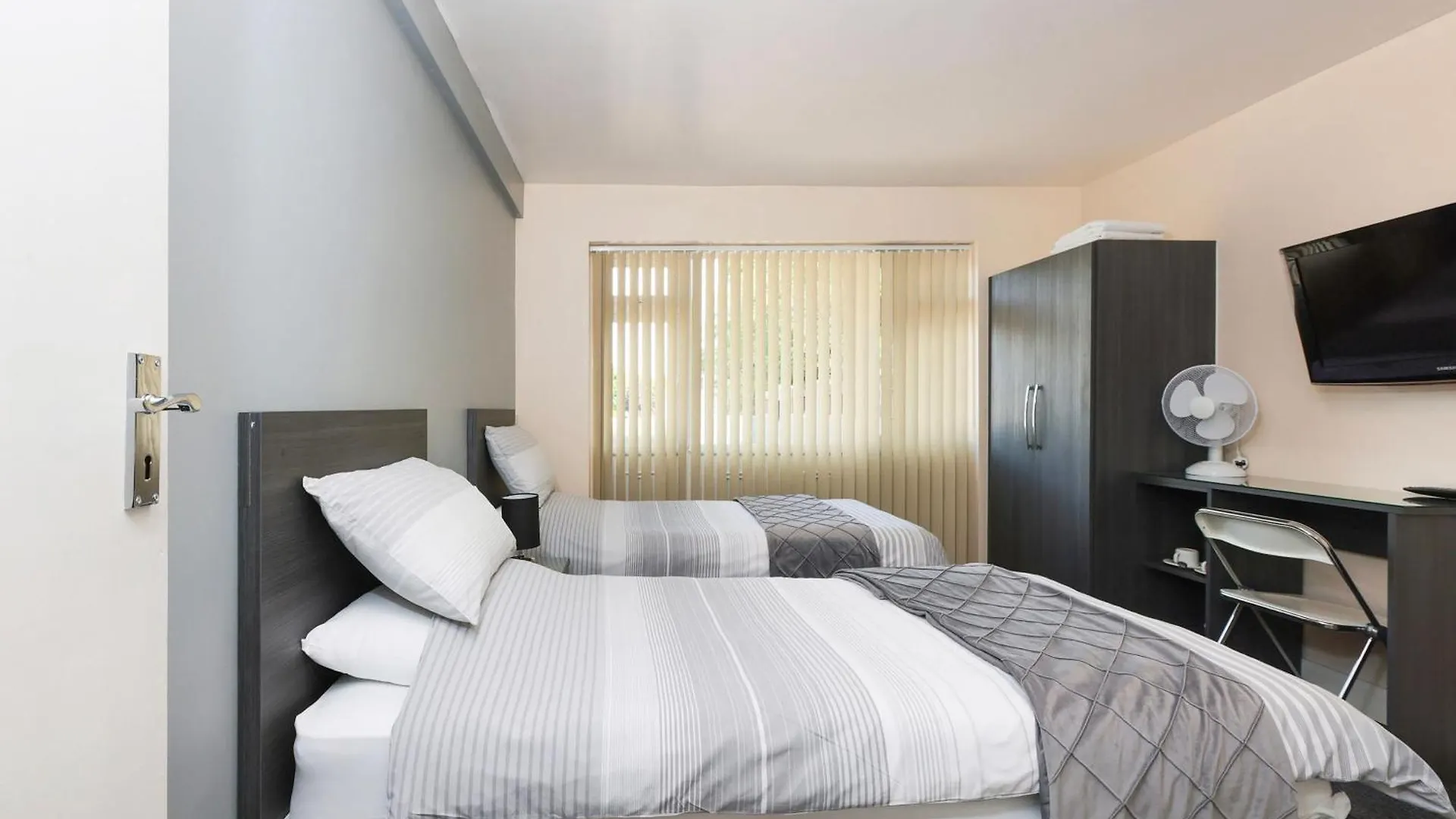Hotel Oyo Honeycroft Lodge Uxbridge