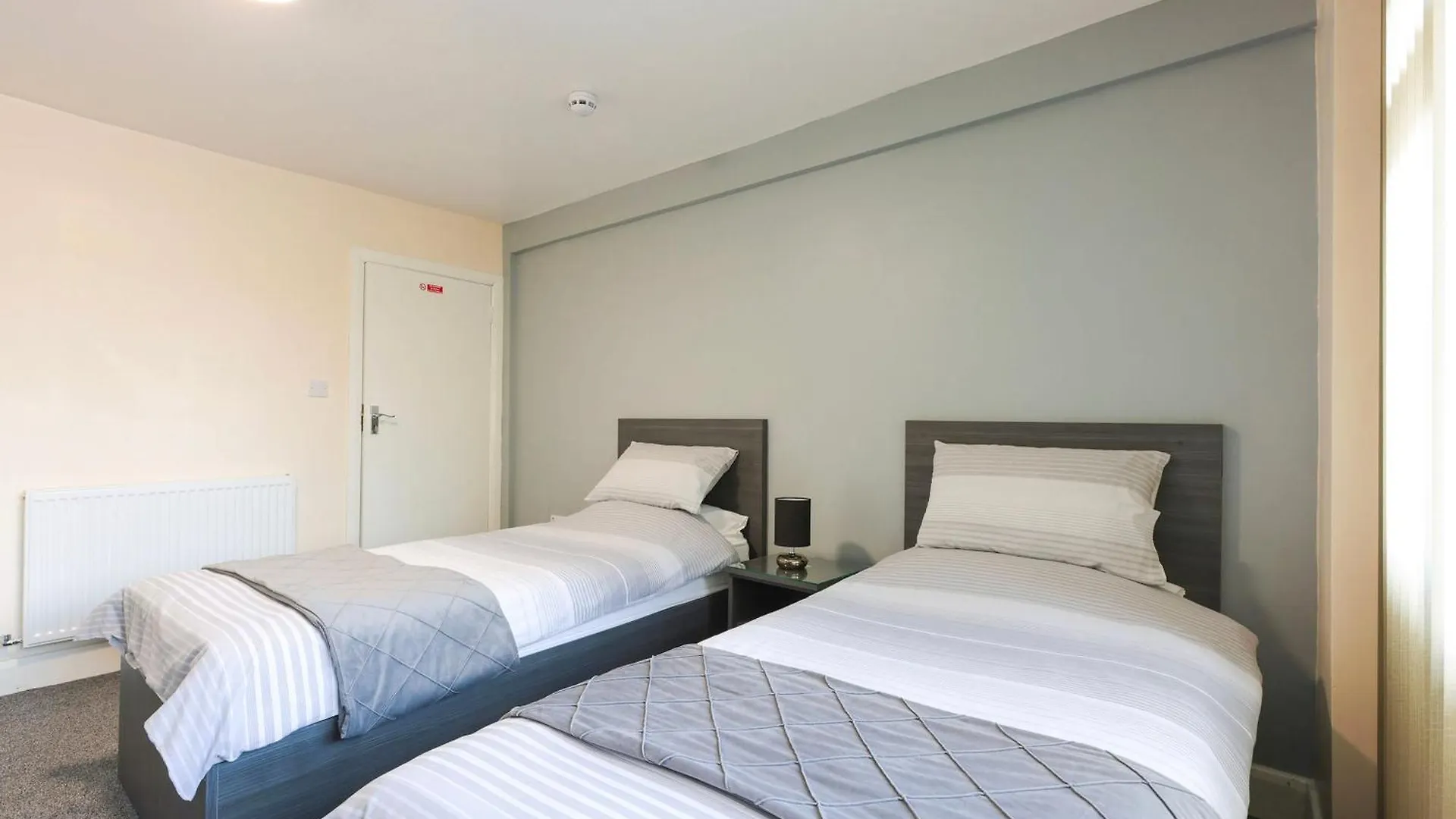 Hotel Oyo Honeycroft Lodge Uxbridge