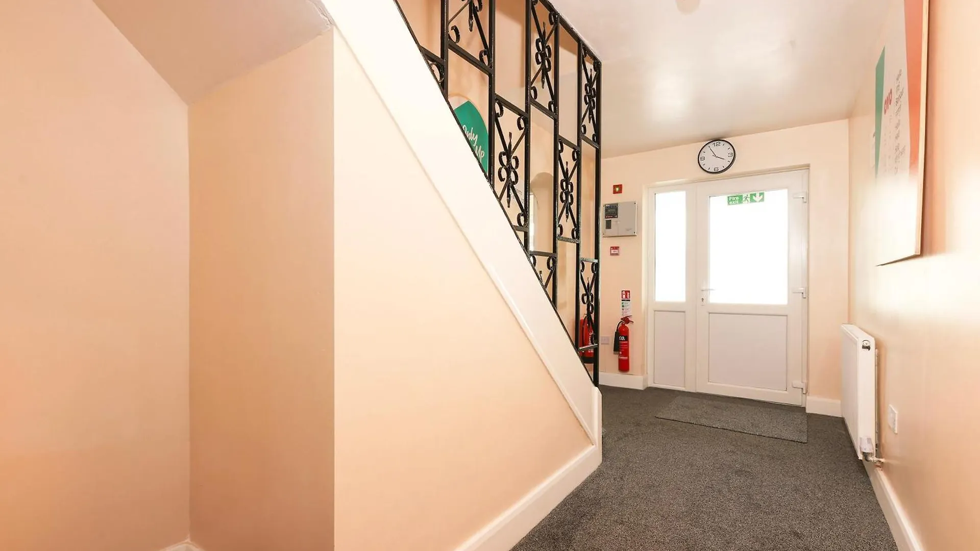 Oyo Honeycroft Lodge Uxbridge Velká Británie