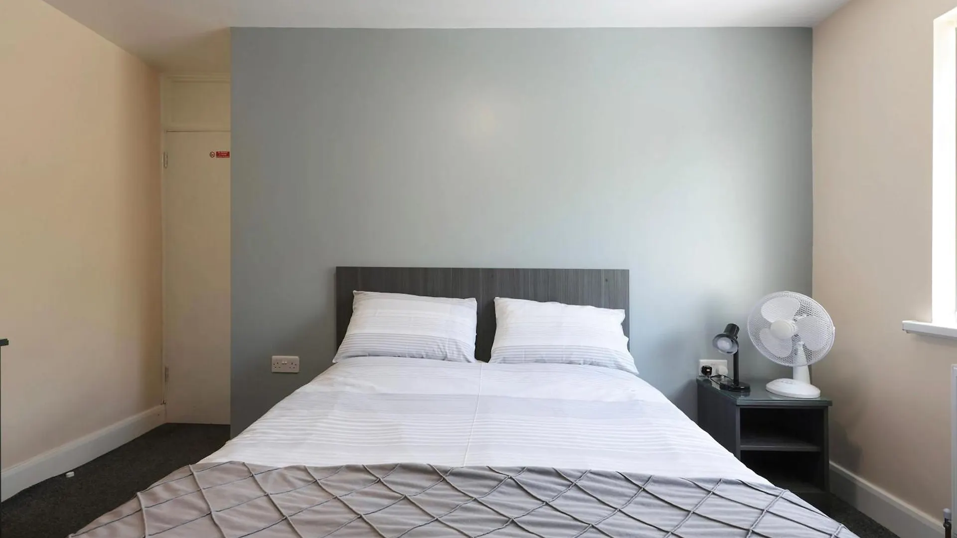 Oyo Honeycroft Lodge Uxbridge Hotel